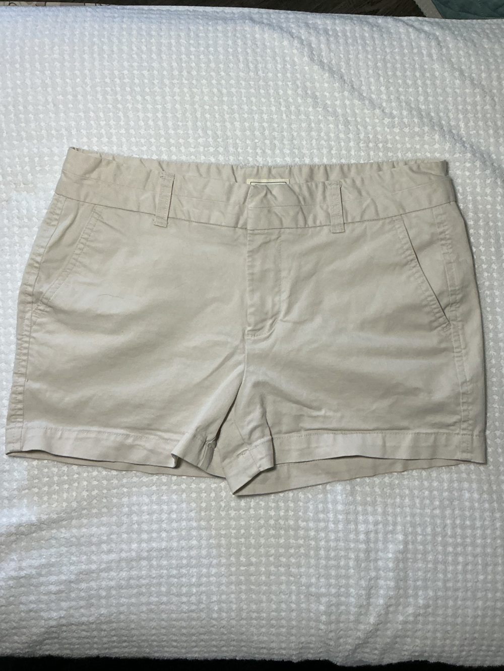 GAP Women’s Light Khaki Flat-Front Shorts